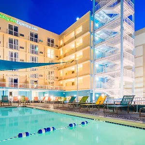 Express & By Ihg Hotel
